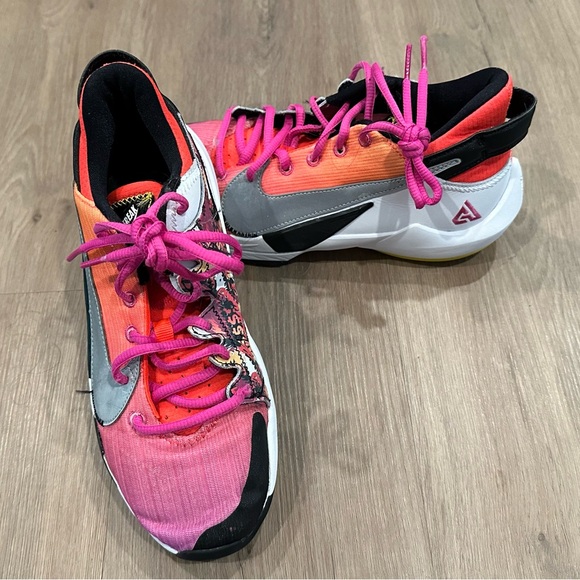 Nike Zoom Freak 2 NRG Gradient Fade Sz 6Y Sneakers - Picture 2 of 9